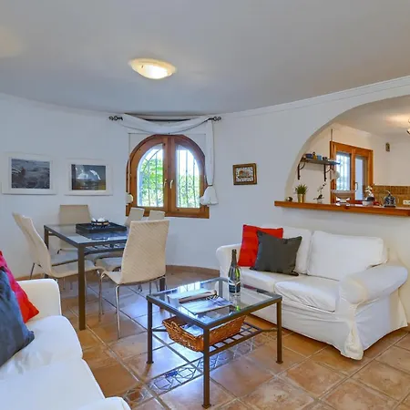 Lau By Aguilarent Villa *