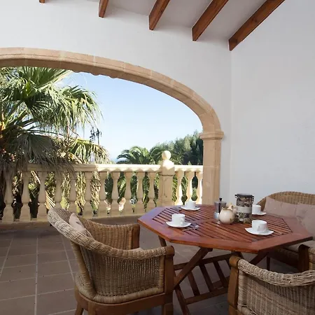 Villa Lau By Aguilarent